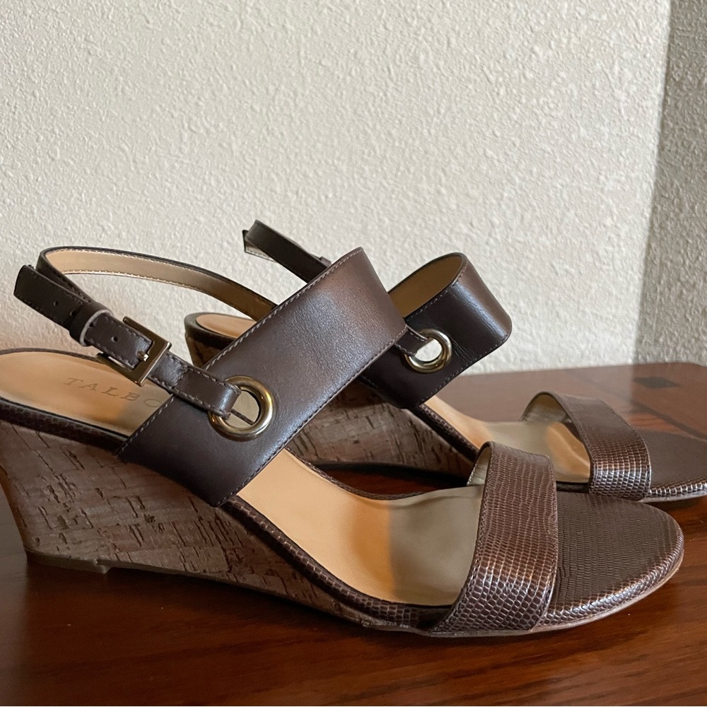 Wedge sandal